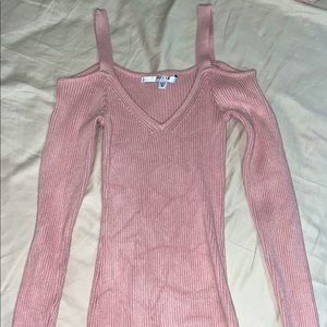 GUESS Pink cold shoulder long sleeve top size xs